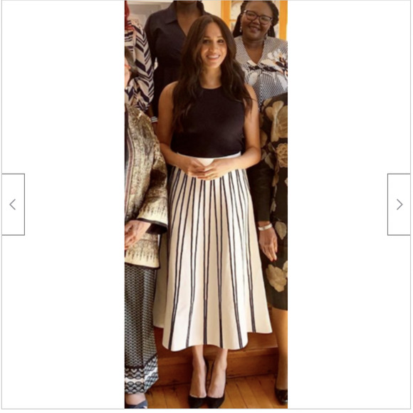 J. Crew Dresses & Skirts - J.Crew Women's Midi Black Pull-on Flare Sweater-skirt In Textured Stripe